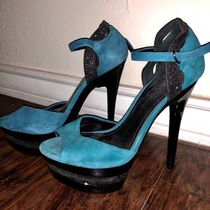 Jessica Simpson’s Heels